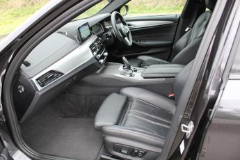 BMW 5 SERIES 2.0 520d M Sport Saloon