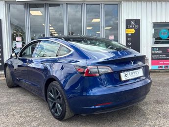TESLA MODEL 3 Standard Range Plus Auto RWD 4dr