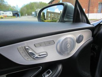MERCEDES-BENZ C CLASS 2.1 C220d AMG Line (Premium Plus) Cabriolet G-Tronic+ Euro 6 (s/