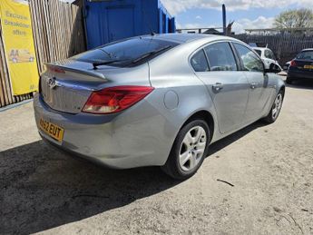VAUXHALL INSIGNIA 2.0 CDTi Exclusiv Auto Euro 5 5dr