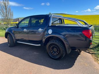 MITSUBISHI L200 2.5 DI-D Animal