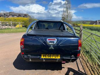 MITSUBISHI L200 2.5 DI-D Animal