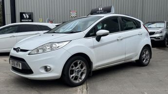 Ford Fiesta 1.3 Zetec White 5drGREATVALUE+BLUETOOTH+WARRANTY