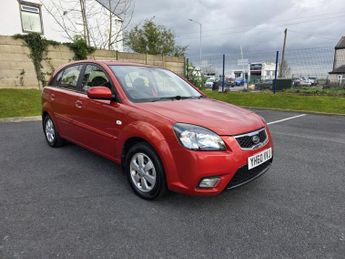 KIA RIO 1.4 2