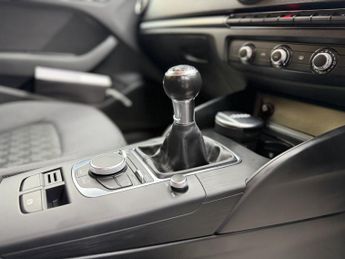 AUDI A3 1.6 TDI SE