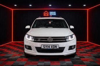 VOLKSWAGEN TIGUAN 2.0 TDI BlueMotion Tech R-Line