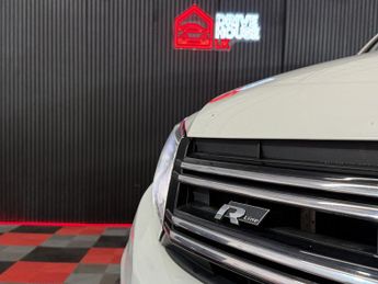 VOLKSWAGEN TIGUAN 2.0 TDI BlueMotion Tech R-Line