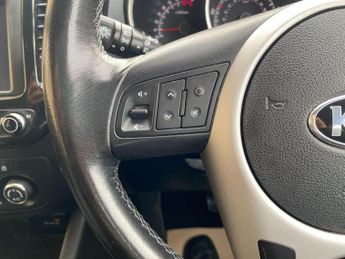 KIA VENGA 1.6 3 Auto Euro 6 5dr