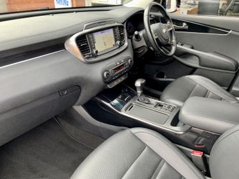 KIA SORENTO 2.2 CRDi KX-2