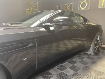 ASTON MARTIN DB11 5.2 V12