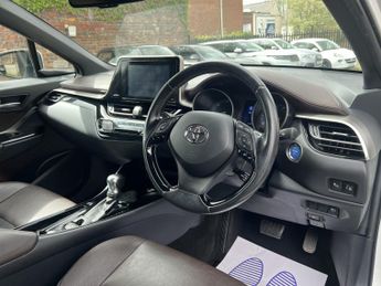 TOYOTA C-HR 1.8 VVT-h Excel