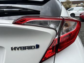 TOYOTA C-HR 1.8 VVT-h Excel