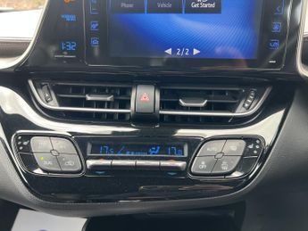 TOYOTA C-HR 1.8 VVT-h Excel