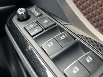 TOYOTA C-HR 1.8 VVT-h Excel