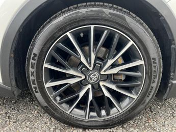 TOYOTA C-HR 1.8 VVT-h Excel