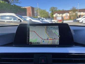 BMW 3 SERIES 2.0 318d M Sport Touring