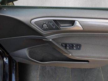 VOLKSWAGEN GOLF 1.5 TSI EVO BlueMotion Tech SE Nav DSG Euro 6 (s/s) 5dr