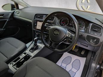 VOLKSWAGEN GOLF 1.5 TSI EVO BlueMotion Tech SE Nav DSG Euro 6 (s/s) 5dr