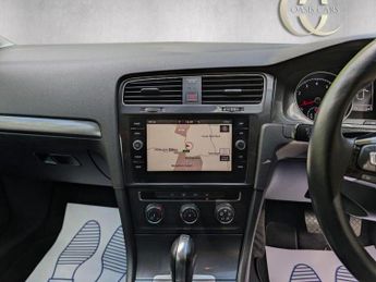 VOLKSWAGEN GOLF 1.5 TSI EVO BlueMotion Tech SE Nav DSG Euro 6 (s/s) 5dr