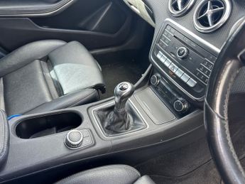 MERCEDES-BENZ A CLASS 1.5 A180 CDI SE