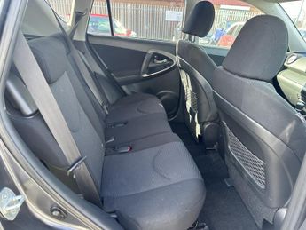 TOYOTA RAV4 2.2 D-4D XT-R