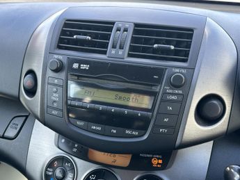 TOYOTA RAV4 2.2 D-4D XT-R