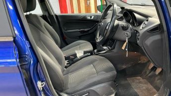 FORD FIESTA 1.0 T EcoBoost Zetec