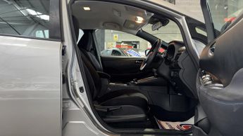 NISSAN LEAF 40kWh Acenta Silver Electric Automatic 5dr 1 KEEPER+SATNAV