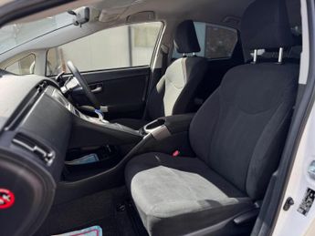 TOYOTA PRIUS 1.8 VVT-h T Spirit CVT Euro 6 (s/s) 5dr