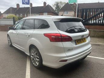 FORD FOCUS 1.5 TDCi Zetec S