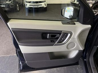 LAND ROVER DISCOVERY SPORT 2.0 TD4 HSE Luxury