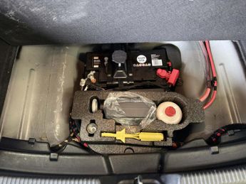 JAGUAR XE 2.0 d Portfolio