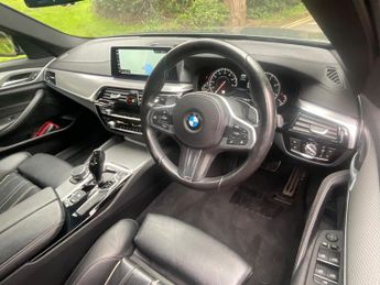 BMW 5 SERIES 3.0 530d M Sport Touring Auto Euro 6 (s/s) 5dr