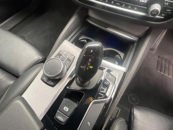 BMW 5 SERIES 3.0 530d M Sport Touring Auto Euro 6 (s/s) 5dr