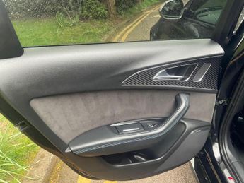 AUDI RS6 AVANT 4.0 TFSI V8 Performance Tiptronic quattro Euro 6 (s/s) 5dr