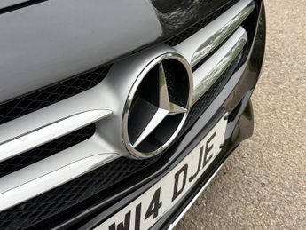 MERCEDES-BENZ C CLASS 2.0 C200 Sport