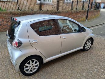TOYOTA AYGO 1.0 VVT-i Mode