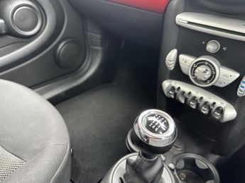 MINI HATCH 1.6 Cooper D Hatch