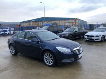 VAUXHALL INSIGNIA 2.0 CDTi ecoFLEX Exclusiv