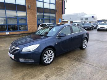 VAUXHALL INSIGNIA 2.0 CDTi ecoFLEX Exclusiv