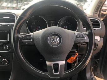 VOLKSWAGEN GOLF 2.0 TDI GT