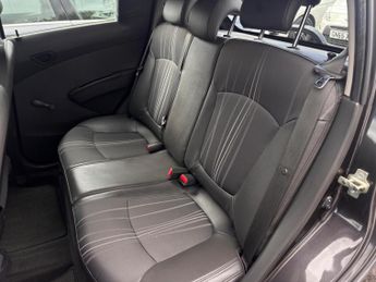 CHEVROLET SPARK 1.2i LT Euro 5 5dr