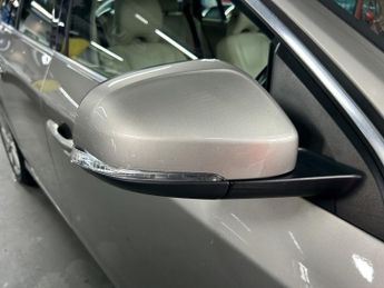 VOLVO V60 2.0 D4 SE Lux Nav