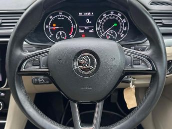 SKODA SUPERB 2.0 TDI SE L Executive DSG 4WD Euro 6 (s/s) 5dr