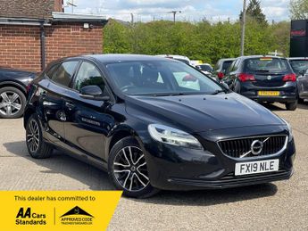 Volvo V40 2.0 Momentum T2