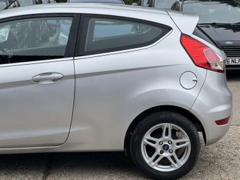 FORD FIESTA 1.3 Zetec