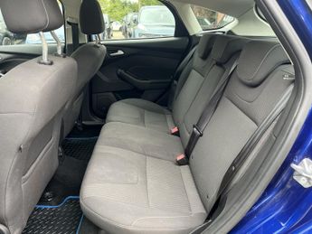 FORD FOCUS 1.6 Titanium Navigator