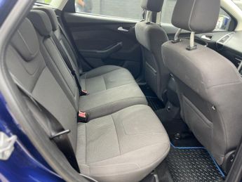 FORD FOCUS 1.6 Titanium Navigator