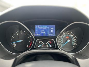 FORD FOCUS 1.6 Titanium Navigator