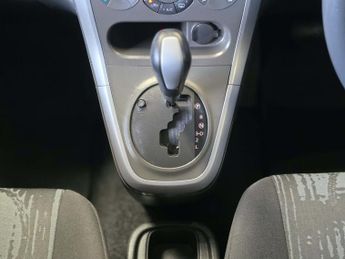 VAUXHALL AGILA 1.2 VVT SE